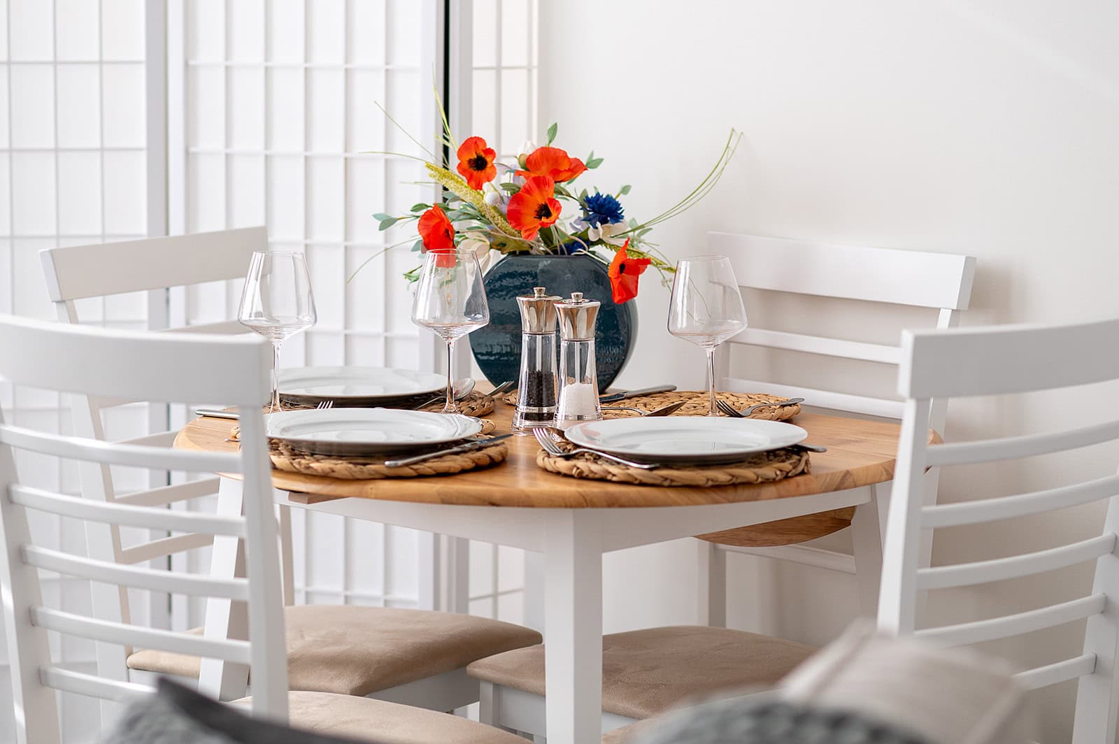 Breakfast area in Airbnb