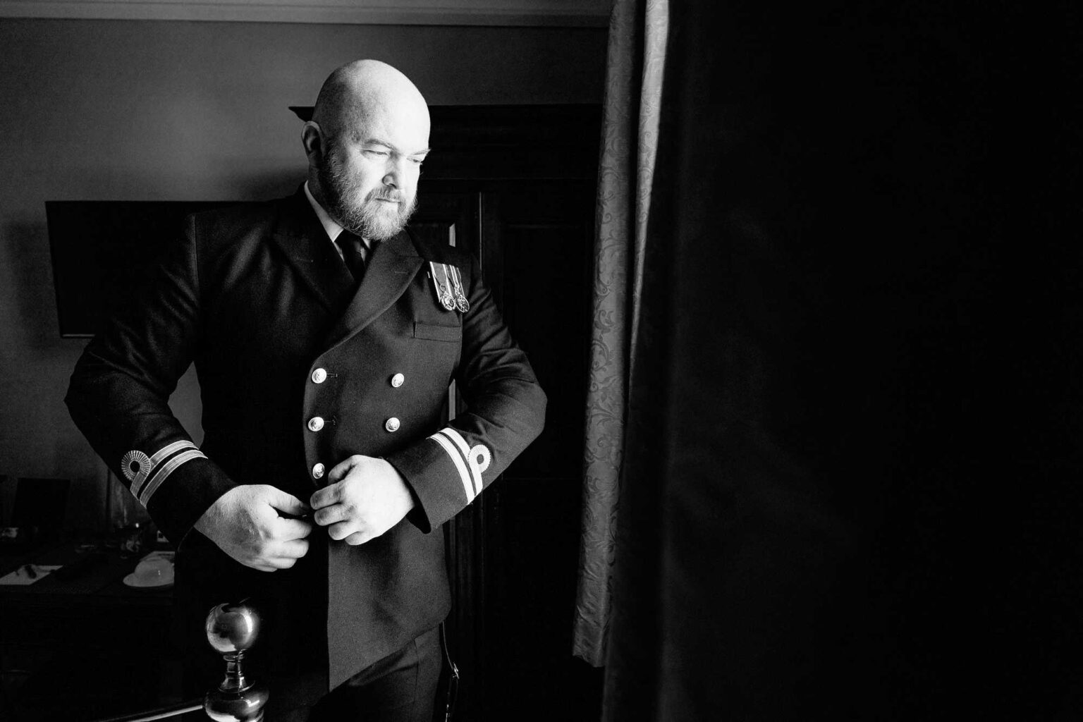 The Groom preparing for his River Cottage wedding at a nearby hotel