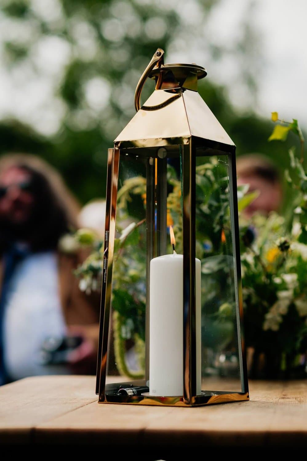 Rememberance candle at wedding celebration Owlpen Manor weddding